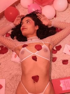 MirandaLawrens_ Sweet valentine <3 Gambar 8