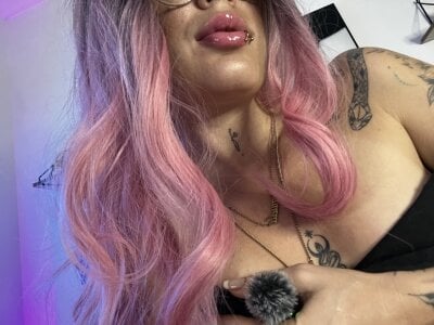 pink de Manuela_monroe  2 fotos