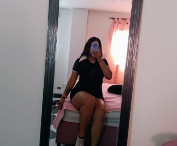 ally-sweet Public Foto 2