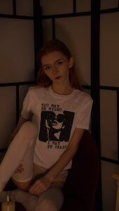 TarynPalek Modest girl Foto