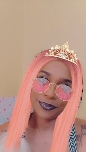 MiZzCreator MiZzCreator Enjoying Life being Creative Pic 9