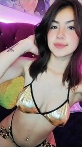 melany_tits Public Pic 3