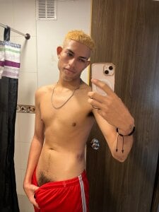 ItsZairen Public Poză 4