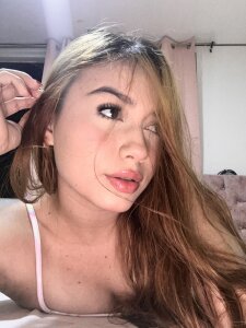 tiffany__cute Hey dears Pic 2