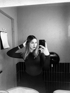 DarelleFaux Public Foto 4