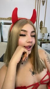 amber_riix Public Pic 3