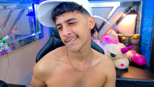 Today I was with a cap hehe 🧢 de Alan_Del_Reyx  5 photos