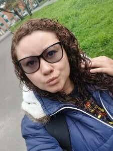 curly_greeneyed A Beautiful Day!!! Pic 3