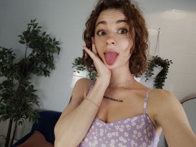 Curly_Moon My cute and funny face Photo 6