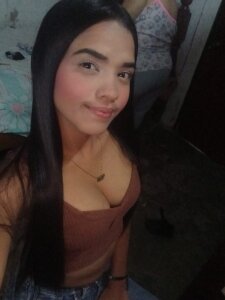 suckingkitten Public Pic 4