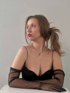 YelenaVerucchi Public Pic