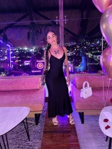 pretty_pettite 🎊🎉🎀 Pic 4