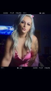 Vivid_Vixon_Xoxo Public Pic 2