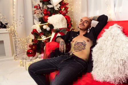 Merry Christmas I wish you many orgasms and love de kaletattoo  4 photos