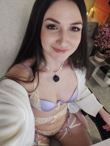 LoveYouNicoleeeMore of me Bild 2