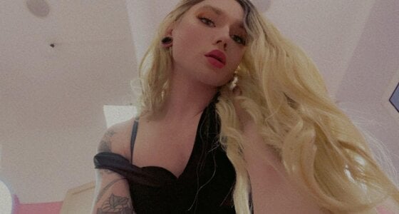 SaraGoddess Public Pic 6