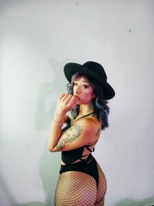 Allisonpetite1 Public Pic 6