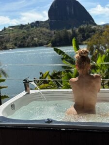 Sexy Latina od Alaiapink  3 snímek