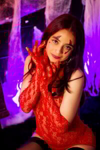 NatallySmiith “Beware: sexy scare” Pic 2