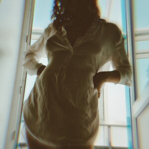 LeonaEviann Morning Outfit Pic