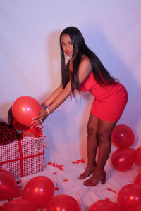 ebony_hot1 Your Valentine's Gift Immagine  2