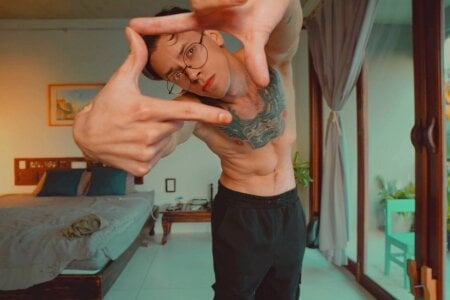 William_Henry_ Life is like a movie Pic 3