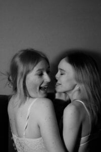 t_A_T_u My favorite color Pic 5