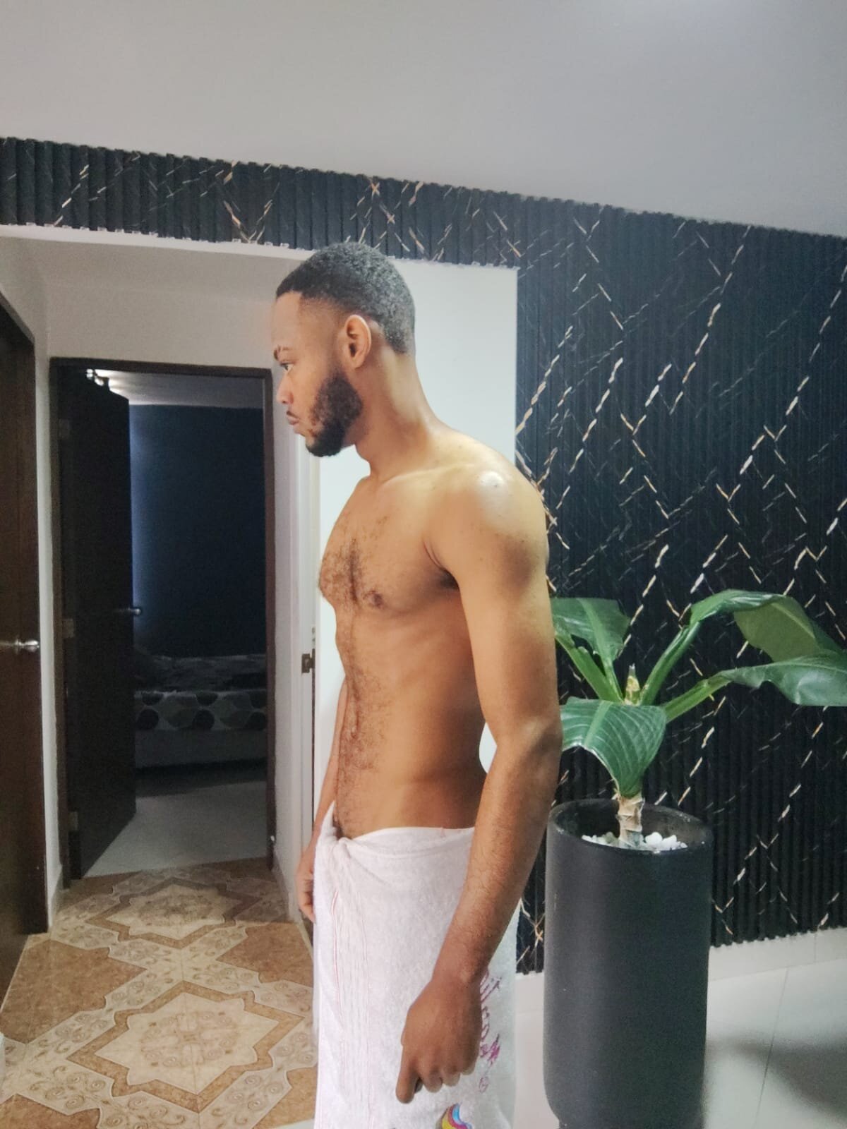 Oliver_bigblack_cock Trending Plaatje 3506