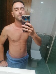 Yo de Cadizhot  6 Imagens