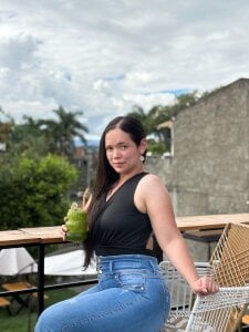 Mostrándote un poco de mi descanso 🍷💚 de loreen_grey  Imagens