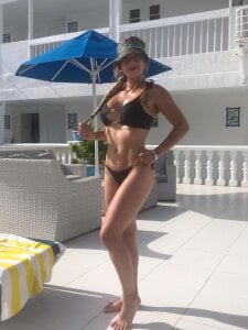 AnnaQuinn Sweet Heat Pic 4