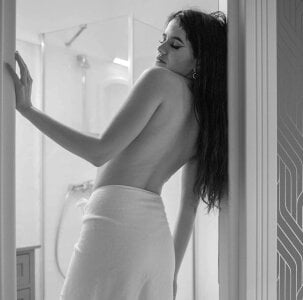 royalvixen Hey there Pic 6