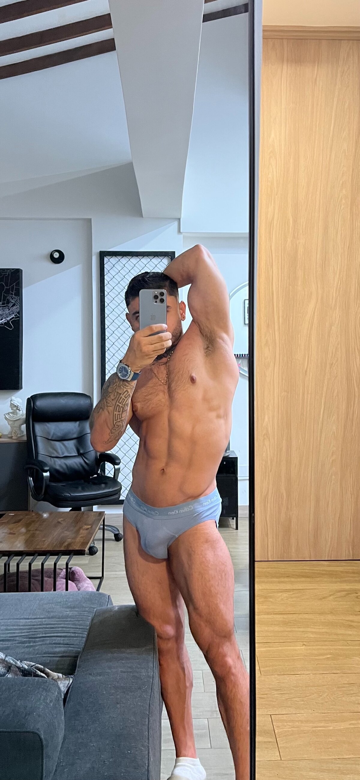 thiago_ferrari_ Aktuellstes Foto 9099