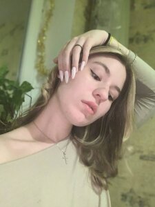 NylamNish Couple of my photo in dress🙈 Pic 2