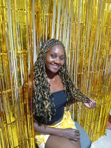 Amara1625- Public Pic 6