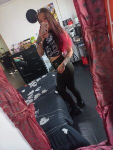 freyjalodbrok Public صورة واحدة|freyjalodbrok Public صورتان|freyjalodbrok Public  3 صور|freyjalodbrok Public  3 صورة