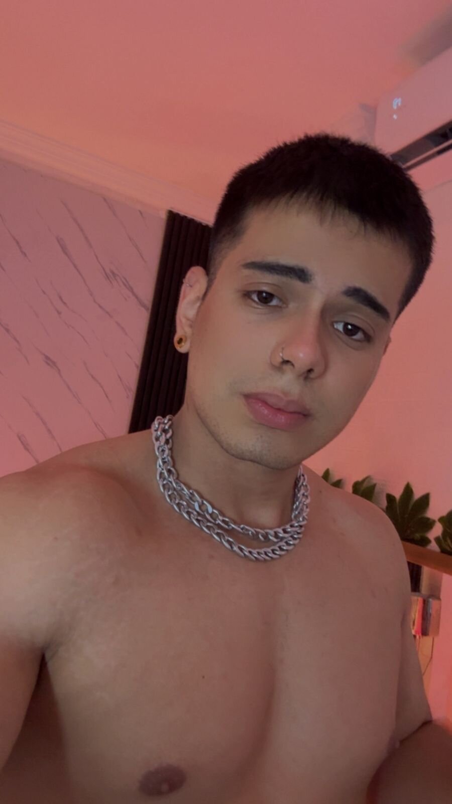 xKevynさんのトレンドな 9620枚の写真