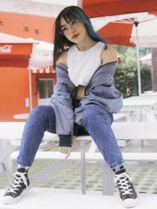 Anne_Dark CLASSIC Pic 2