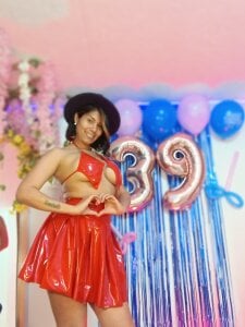 venus_marques1 I hope you enjoy my 39th birthday Immagine  5