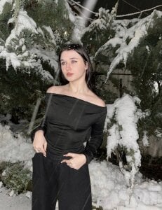 elaravoss Winter photo shoot Poză 2