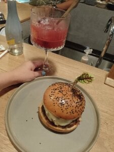 viviana_simmons28 I love eating heheh 🌡️🍷🤩💖 Pic 4