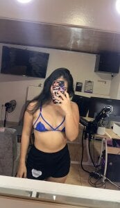 lily_phillips_ Public slika