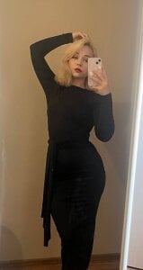 ElenaMonroemy figure in a dress 🍑图片 3