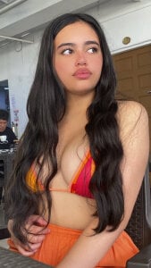 KityOlivia Public Pic 3