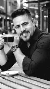 wolfbuckerCon ropa Bild 2