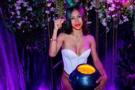 NaughtyHally_🍀 Lucky Brunette图片 8