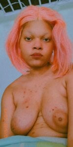 Tits de 8Chaos8  6 Imagens