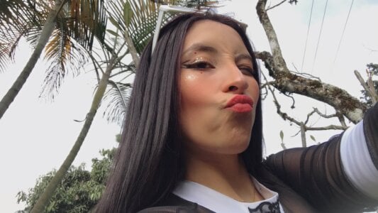 Gigi_Kraviz Public Pic 7