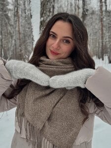 Luna_Raee Snowy winter❄️  3টি ছবি