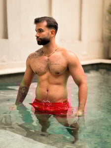 Pool time de MarkHazze  2 photos